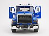 Camion MACK Granite avec benne basculante