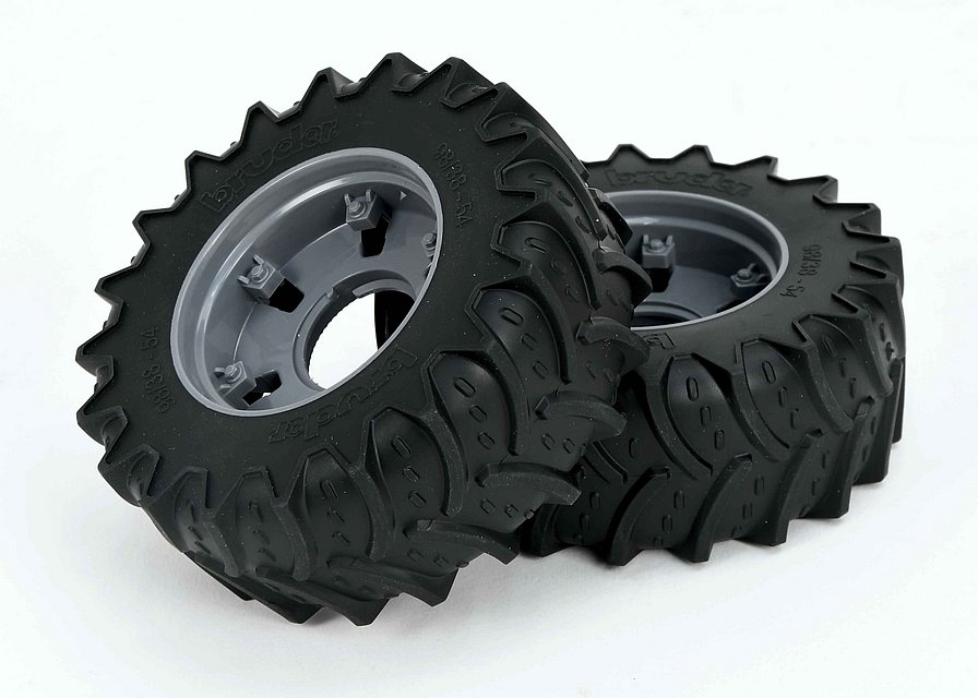 Ruote anteriori destra e sinistra per Deutz 8280 TTV