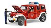 Jeep Wrangler Unlimited Rubicon Feuerwehrfahrzeug mit Feuerwehrmann