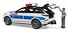 Range Rover Velar Polizeifahrzeug mit Polizist