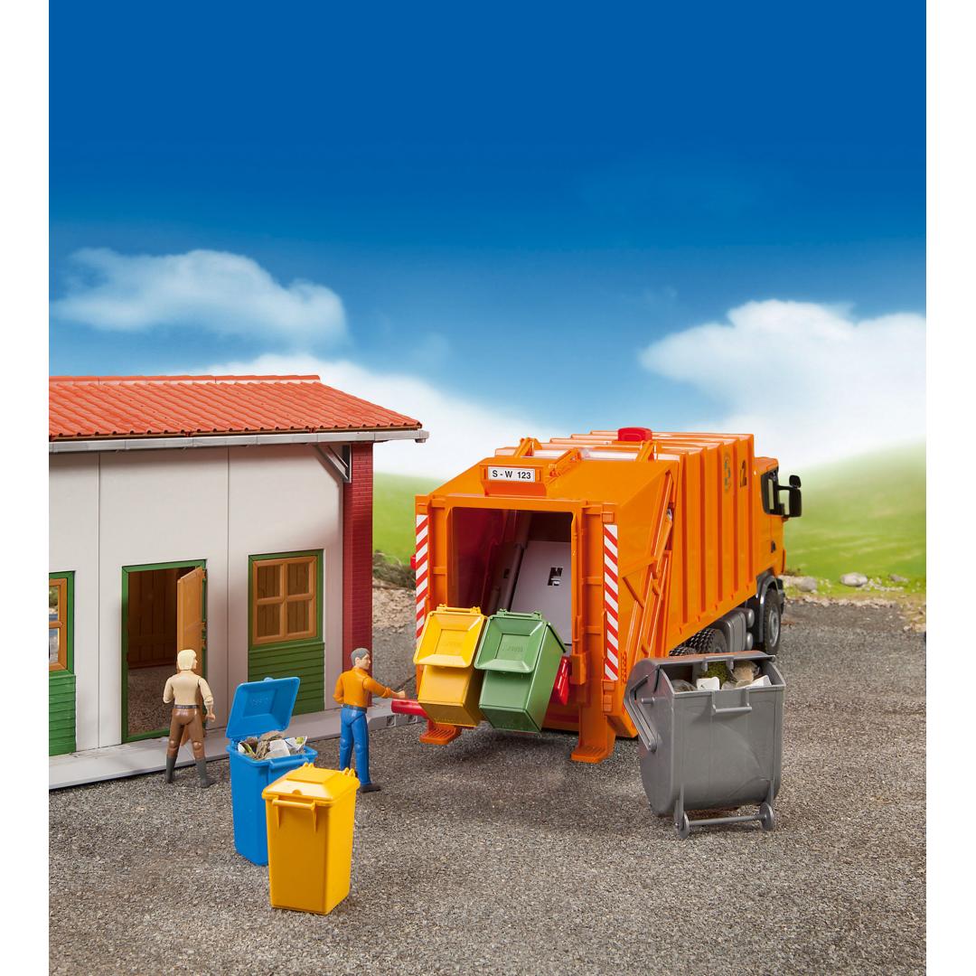 Kit poubelles (trois petites poubelles et une grande) Kit poubelles (trois petites poubelles et une grande)