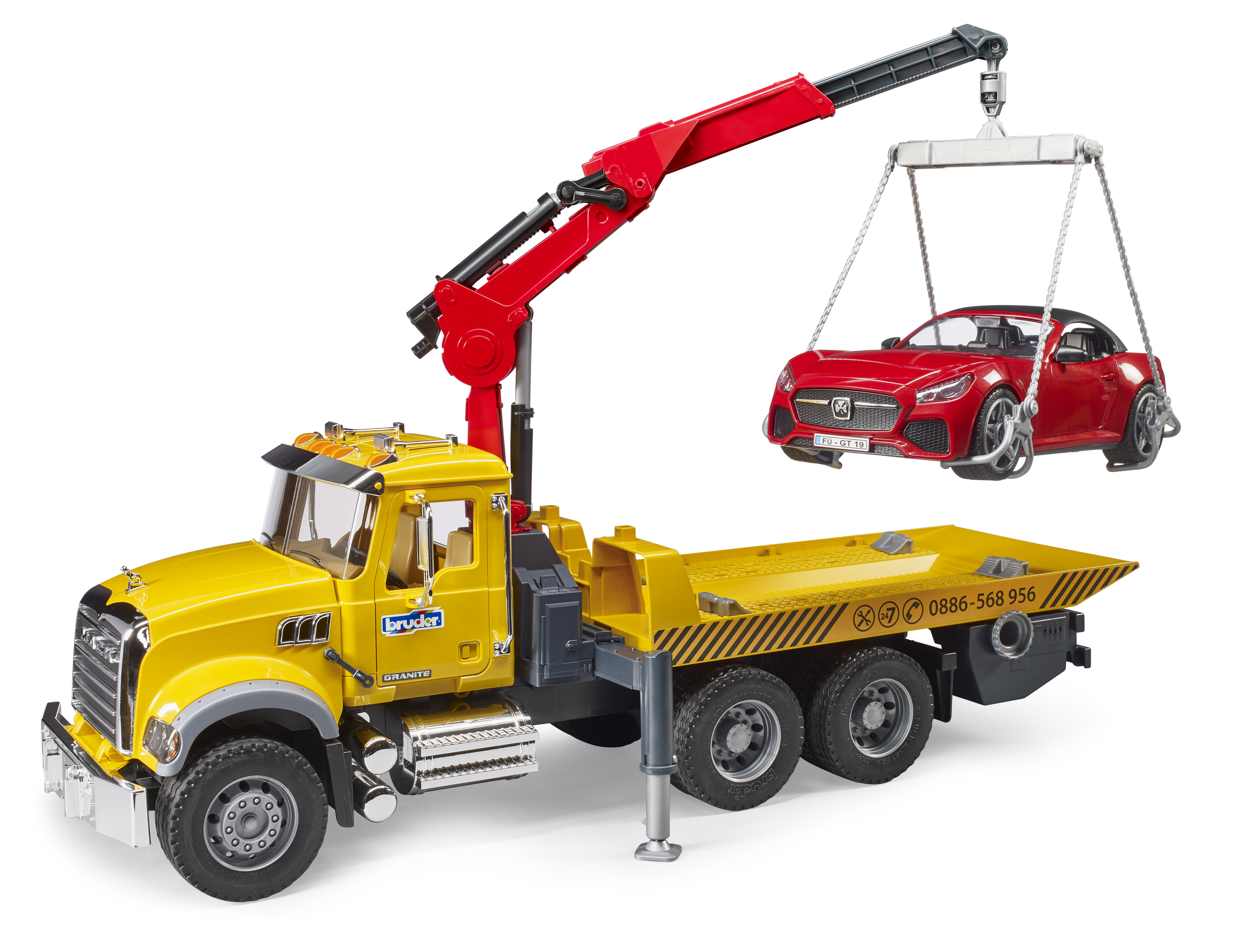 MACK Granite Abschlepp LKW mit BRUDER Roadster