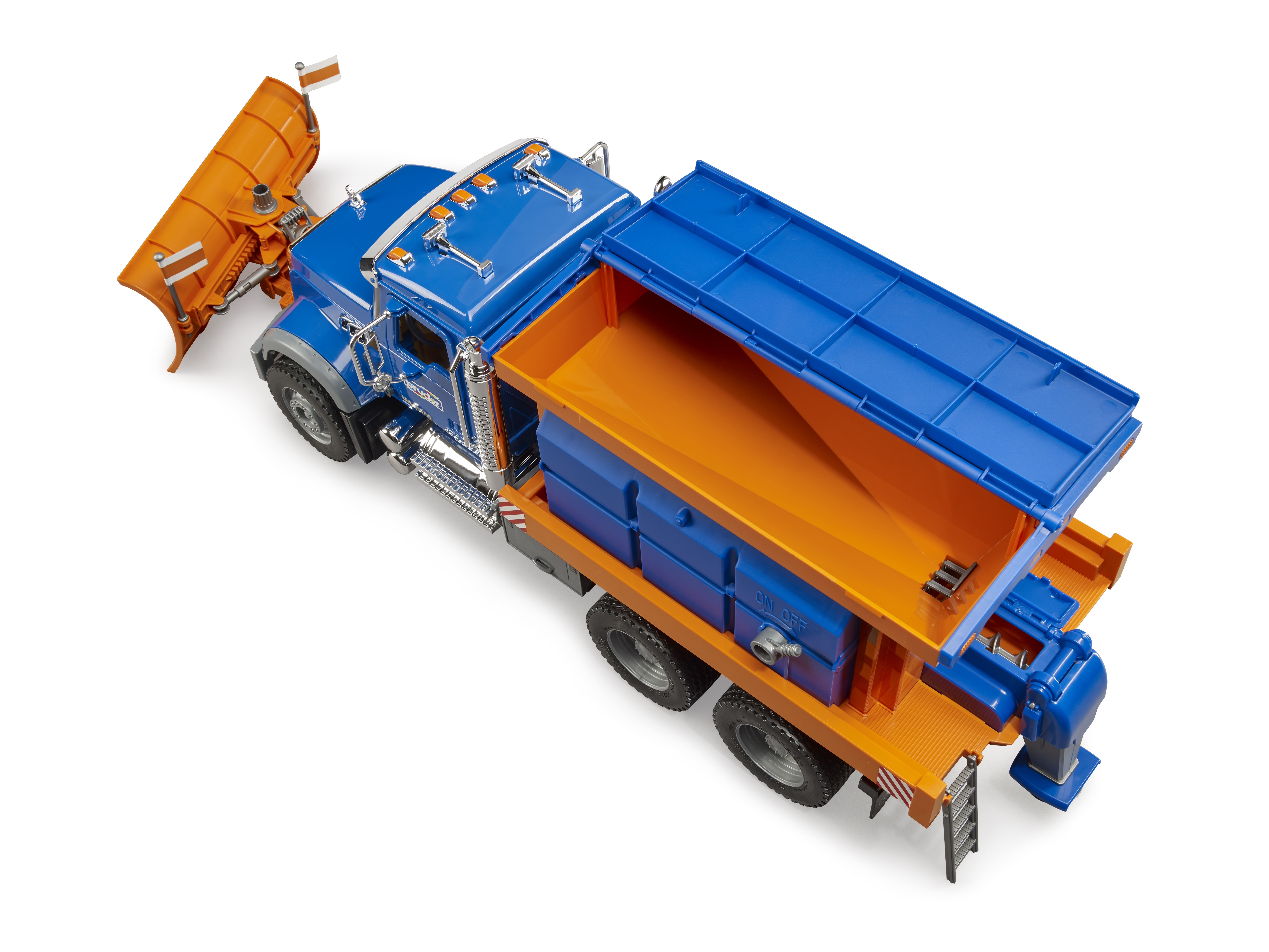 MACK Granite Winterdienst mit Räumschild