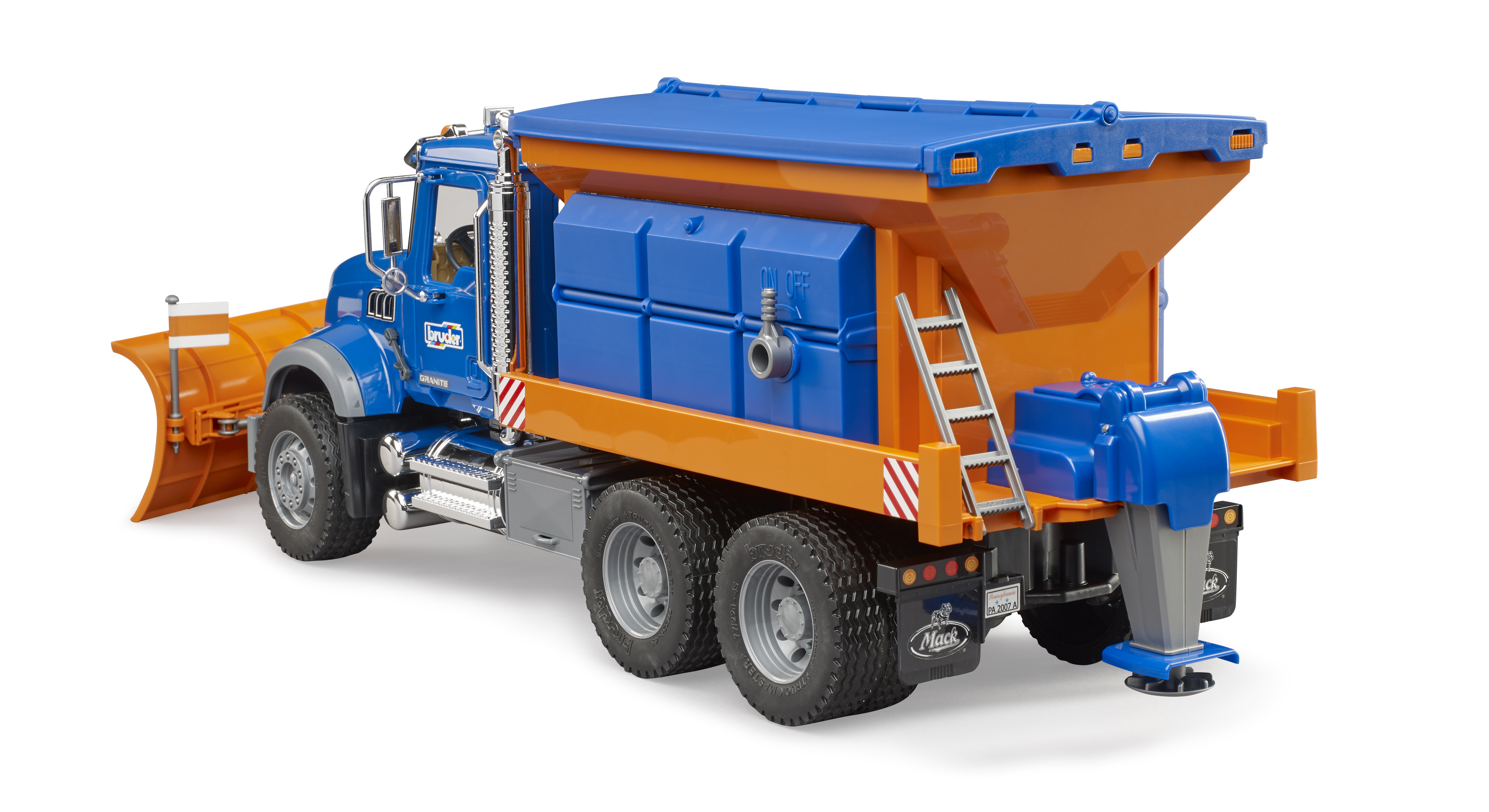 MACK Granite Winterdienst mit Räumschild