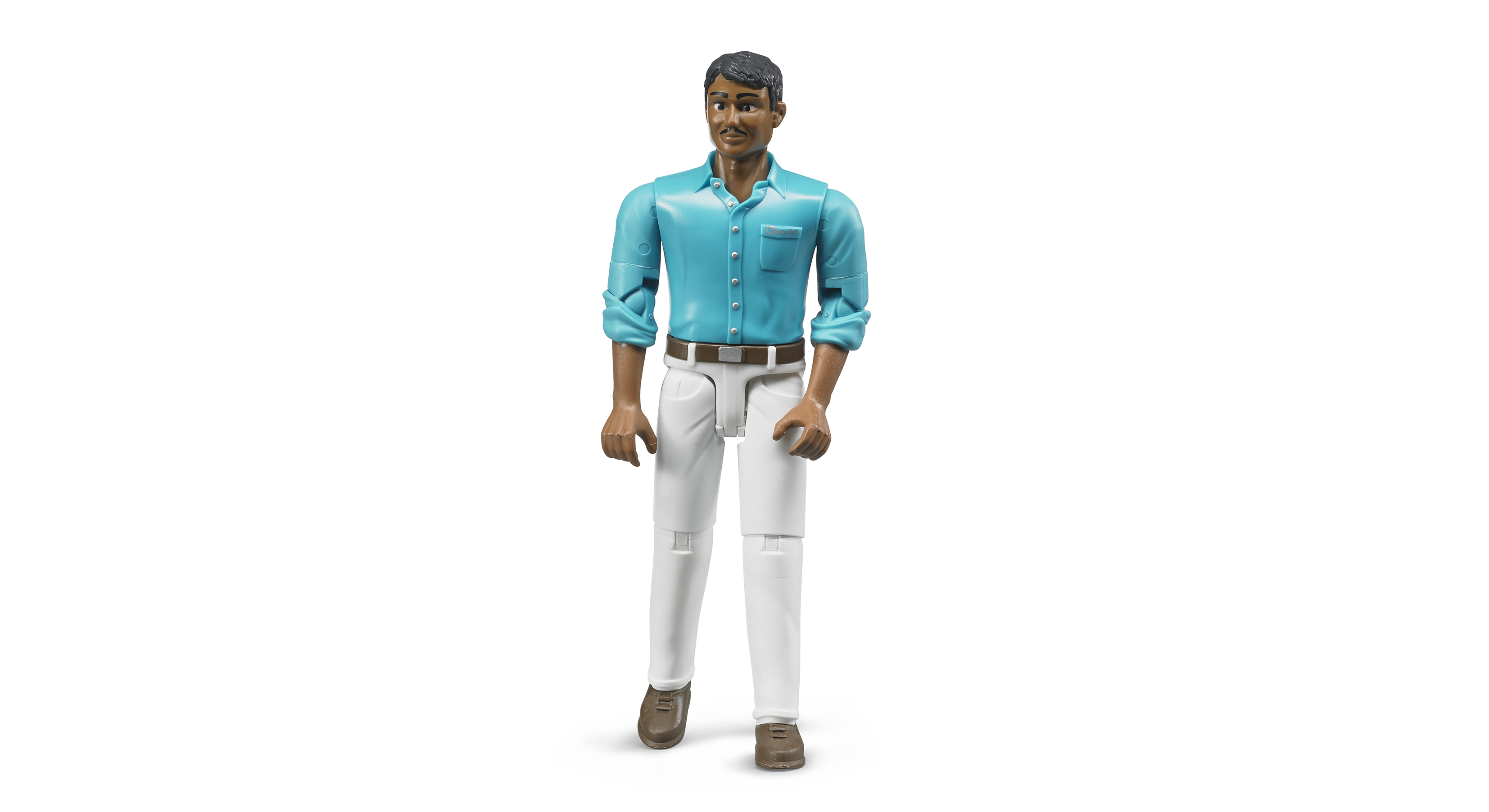60003_1 Homme avec type de peau moyen et pantalon blanc