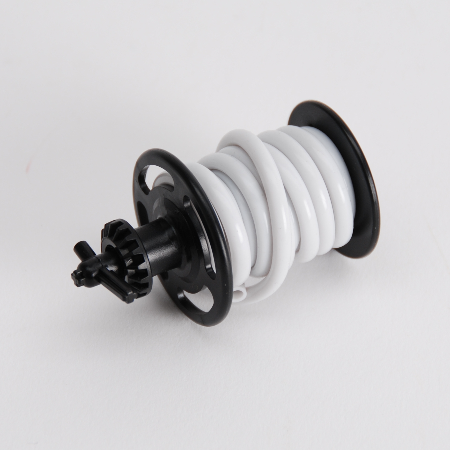 43594 Hose reel with tube for fire engine
