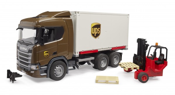 Camion UPS Logistica Scania Super 560R con carrello elevatore