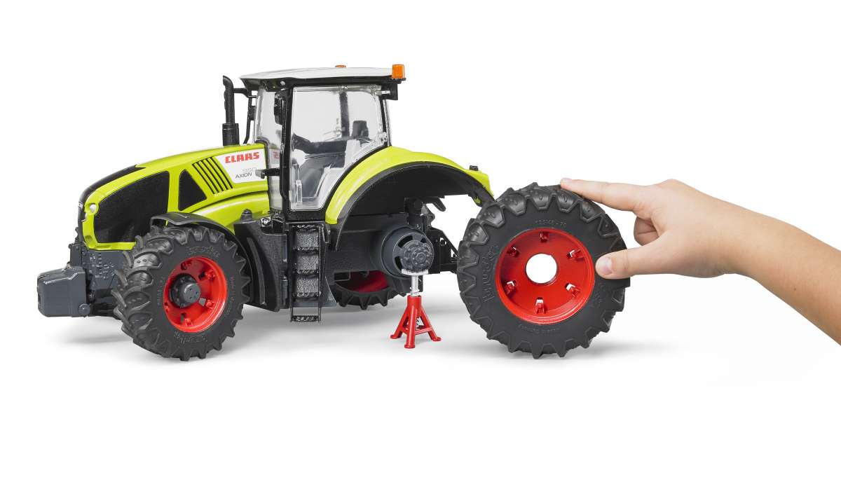 bruder Claas Axion950 トラクター他　セット Amazon.com: Claas Axion 950 with Frontloader : Toys & Games