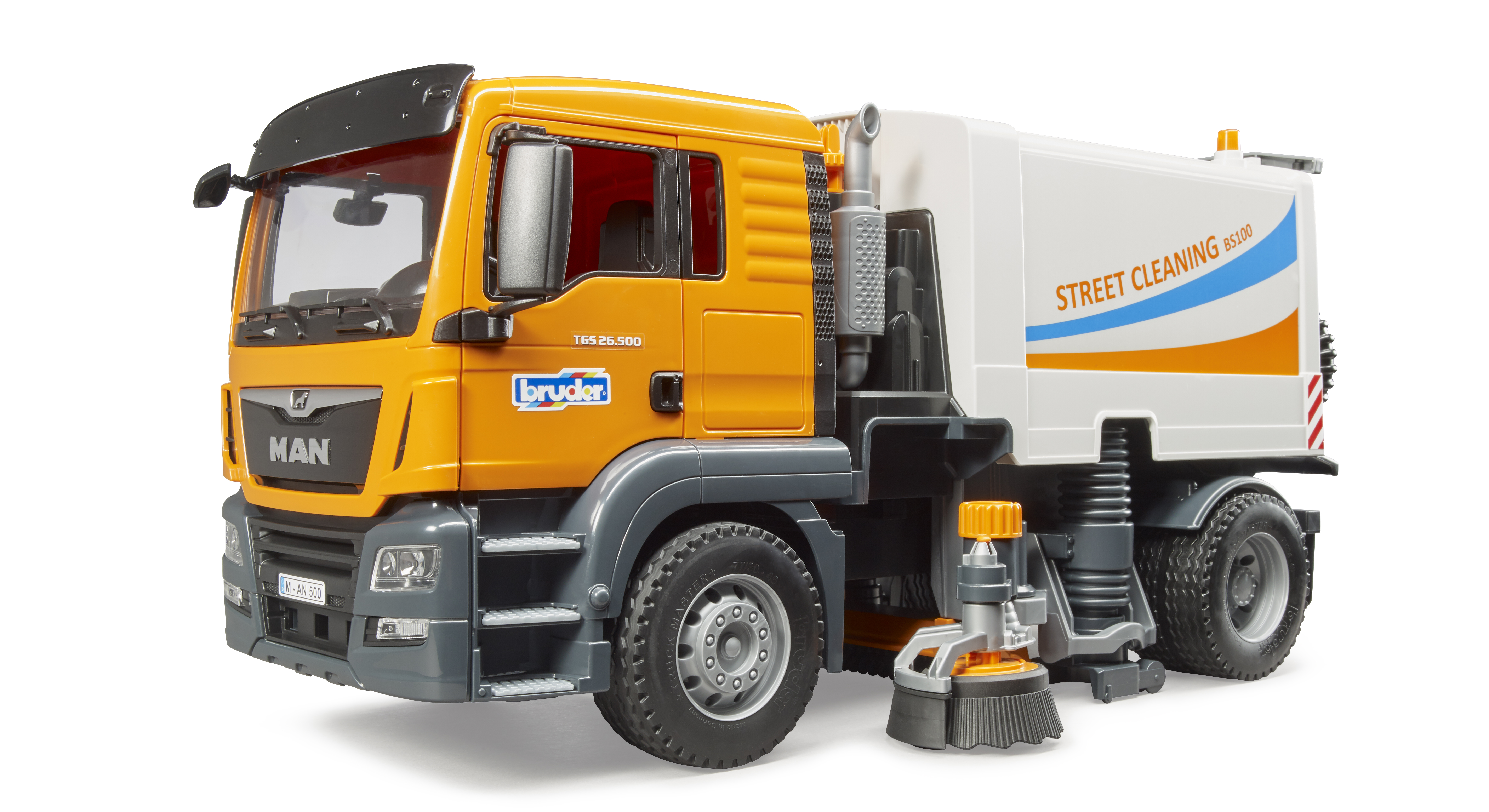 Camion MAN TGS pour service d'hiver avec lame de chasse-neige