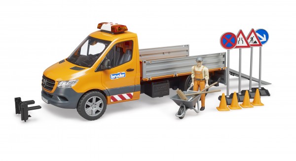 MB Sprinter municipal vehicle including light and sound module, driver and accessories